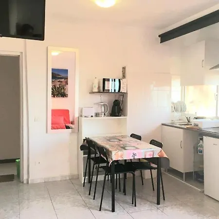 Regina Pacis Aparthotel 4*